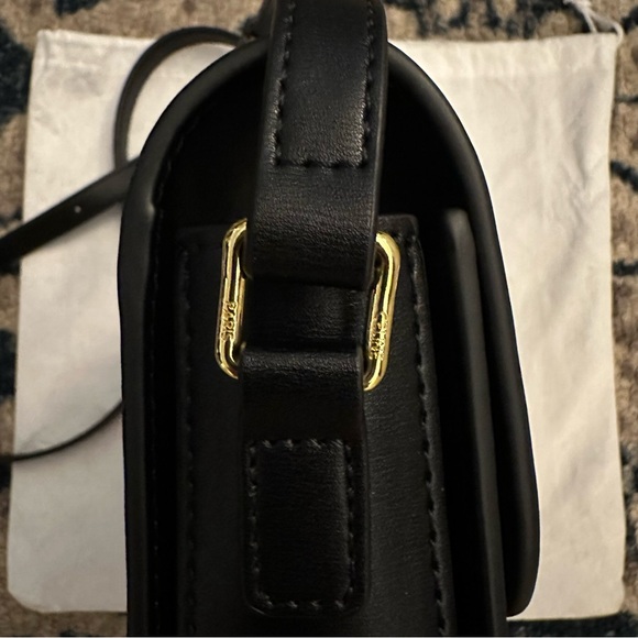 Fashion Shoulder Bag - Picture 8 of 9